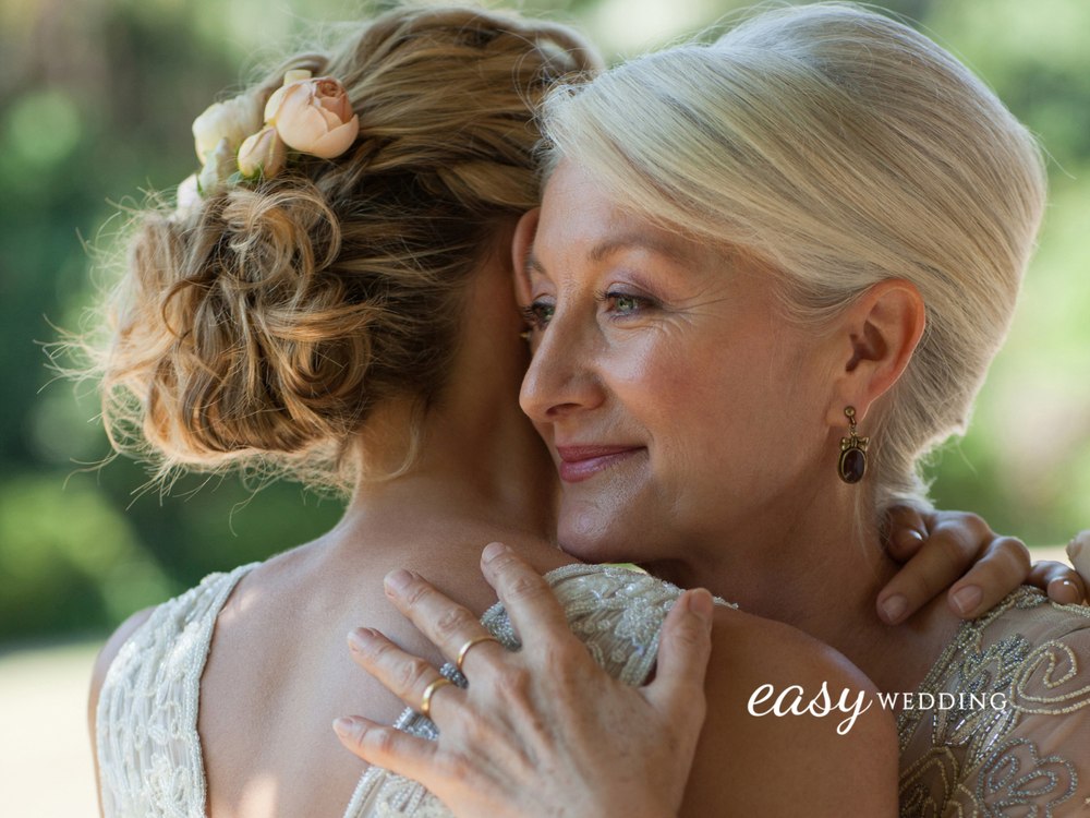 Τι να φορέσει η μητέρα της νύφης στον γάμο;