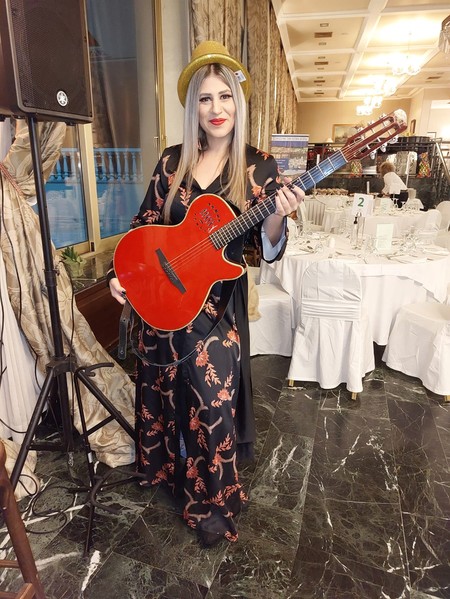 ΑΠΟΚΡΙΑΤΙΚΟΣ ΧΟΡΟΣ ΣΤΟ MARGARONA ROYALL ΠΡΕΒΕΖΑ!!